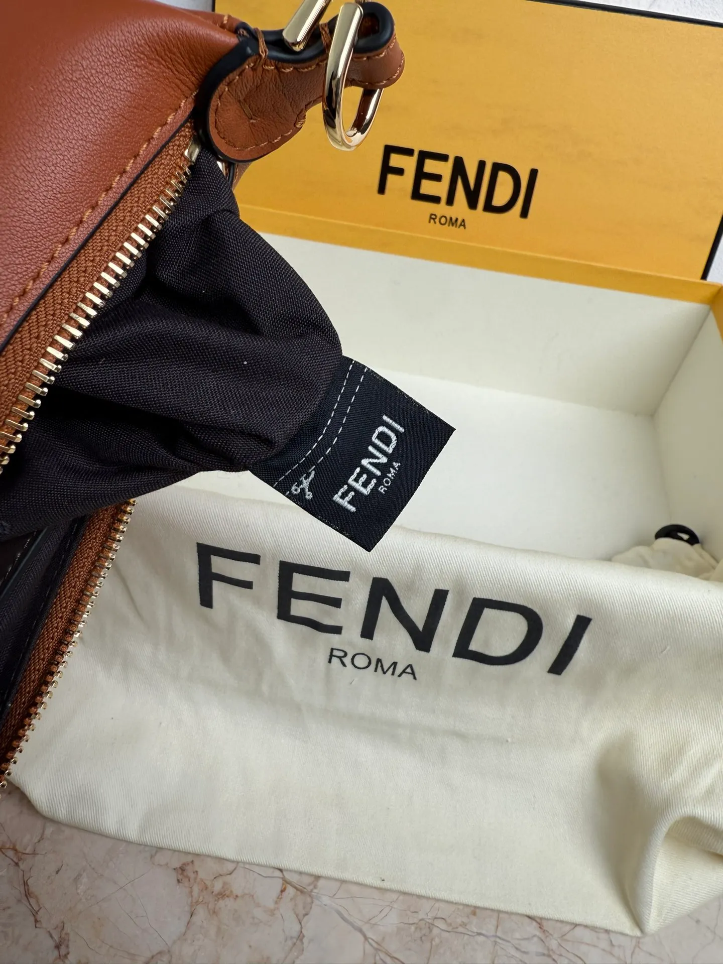 All Categories Fendi Women's Bags (Fendi) Fendi Original Order 831 Small