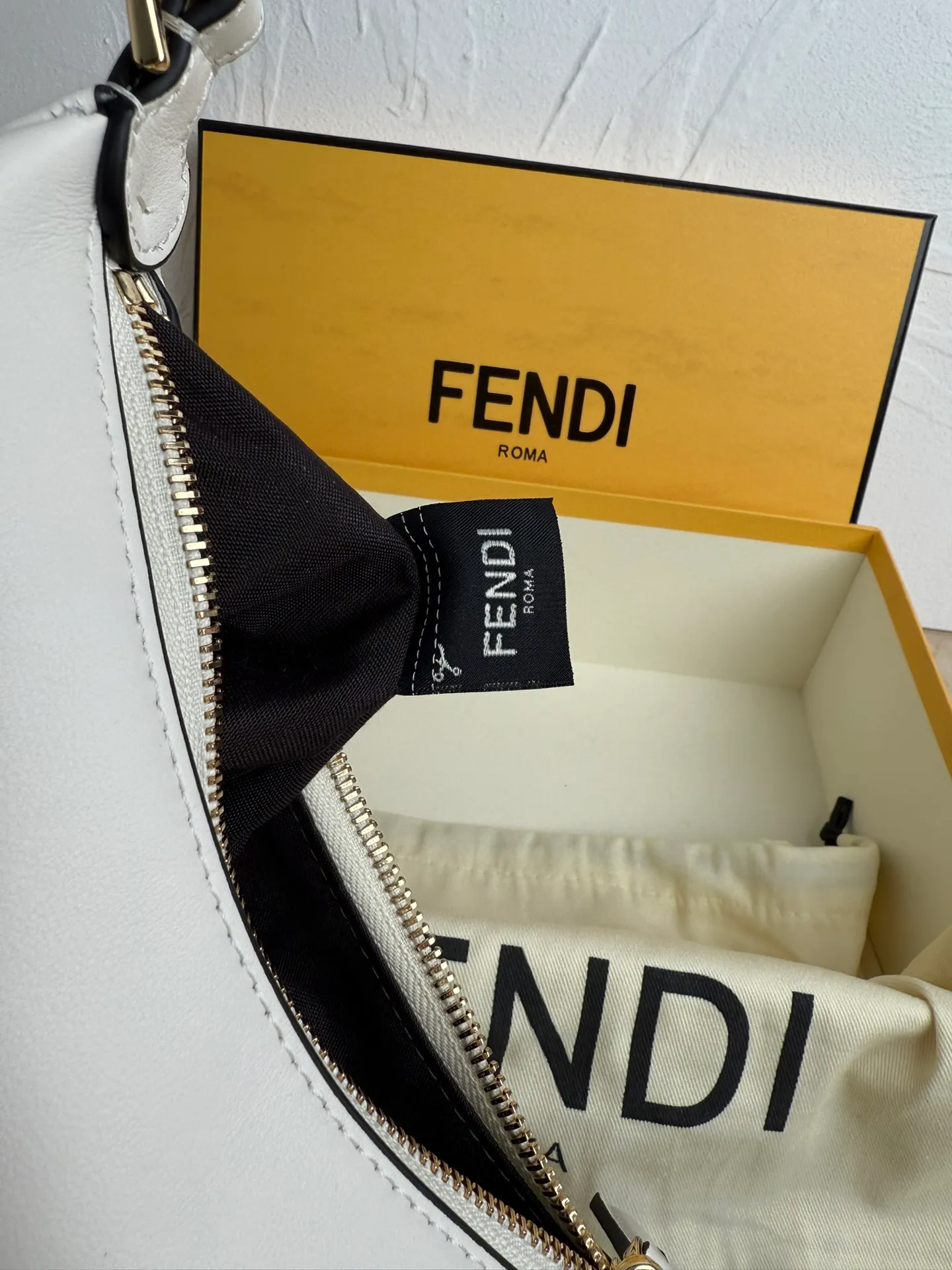 All Categories Fendi Women's Bags (Fendi) Fendi Original Order 831 Small