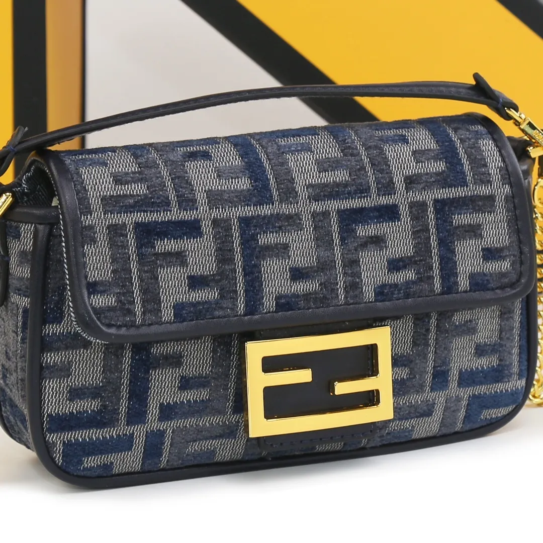 All Categories Official Website "Brand Women's Bags" Women's Bags 💙 FENDI 2025 New Fendi Crossbody Bag