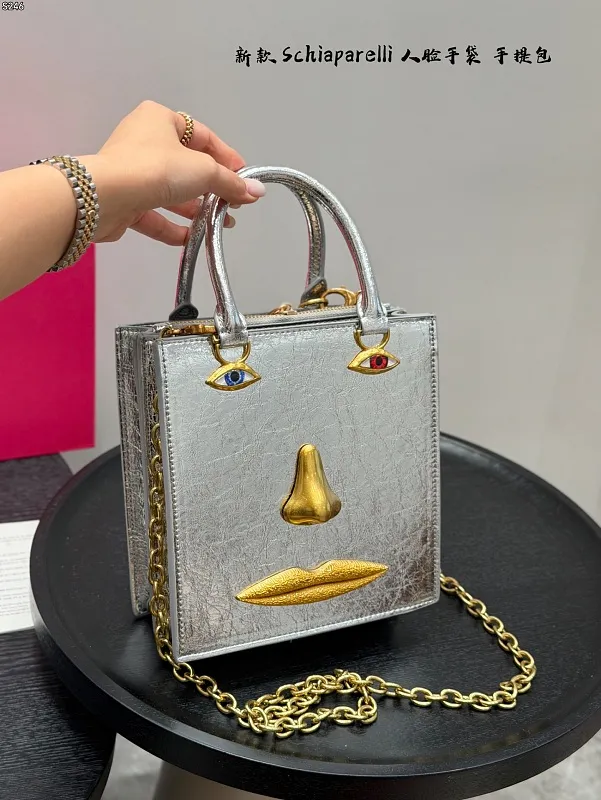 All Categories Official Website "Brand Women's Bags" Women's Bags 💙 FENDI 2026 New Fendi Crossbody Bag