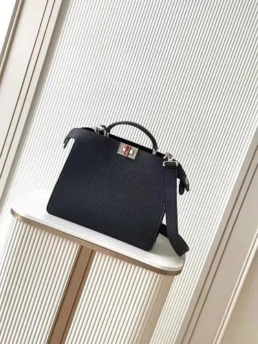 All categories Fendi women's bags (Fendi) Fendi original single 7vA530