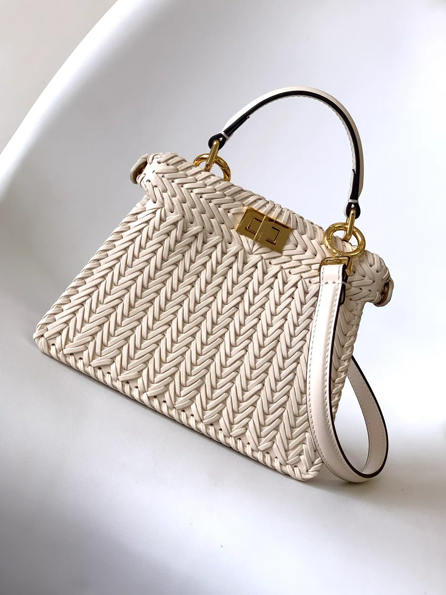 All Categories Fendi Women's Bags (Fendi) Fendi 5502