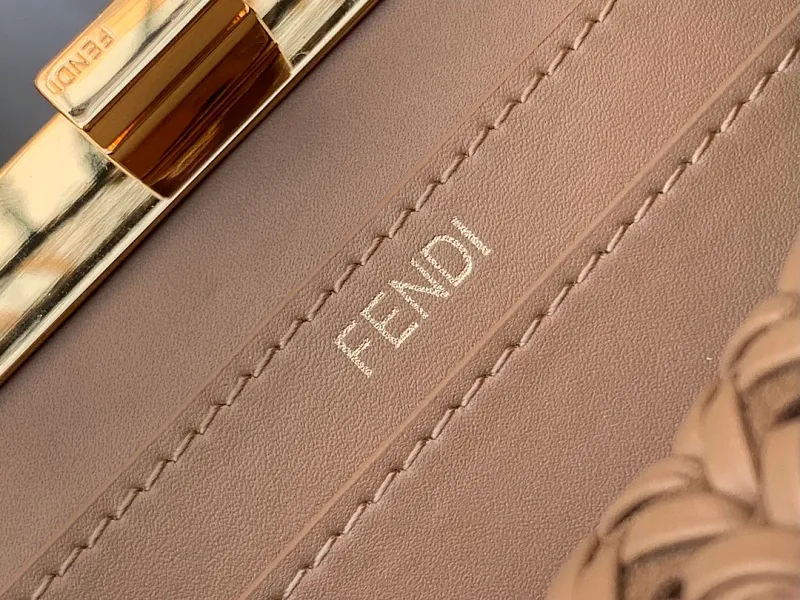 All Categories Fendi Women's Bags (Fendi) Fendi 5502