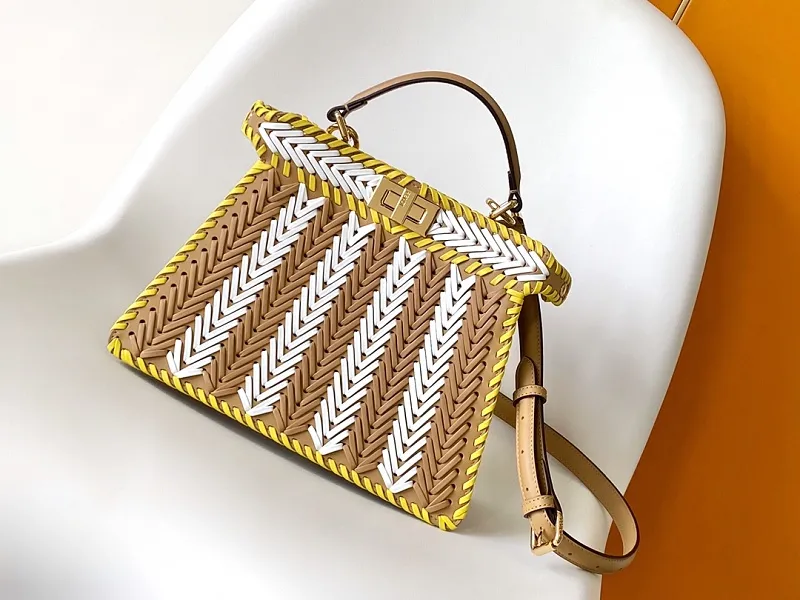 All Categories Fendi Women's Bags (Fendi) Fendi 5502