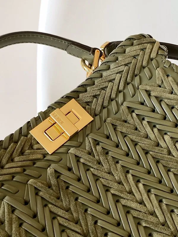 All Categories Fendi Women's Bags (Fendi) Fendi 5502