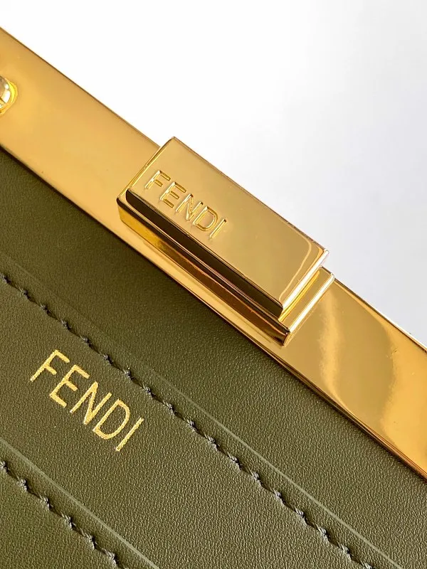 All Categories Fendi Women's Bags (Fendi) Fendi 5502