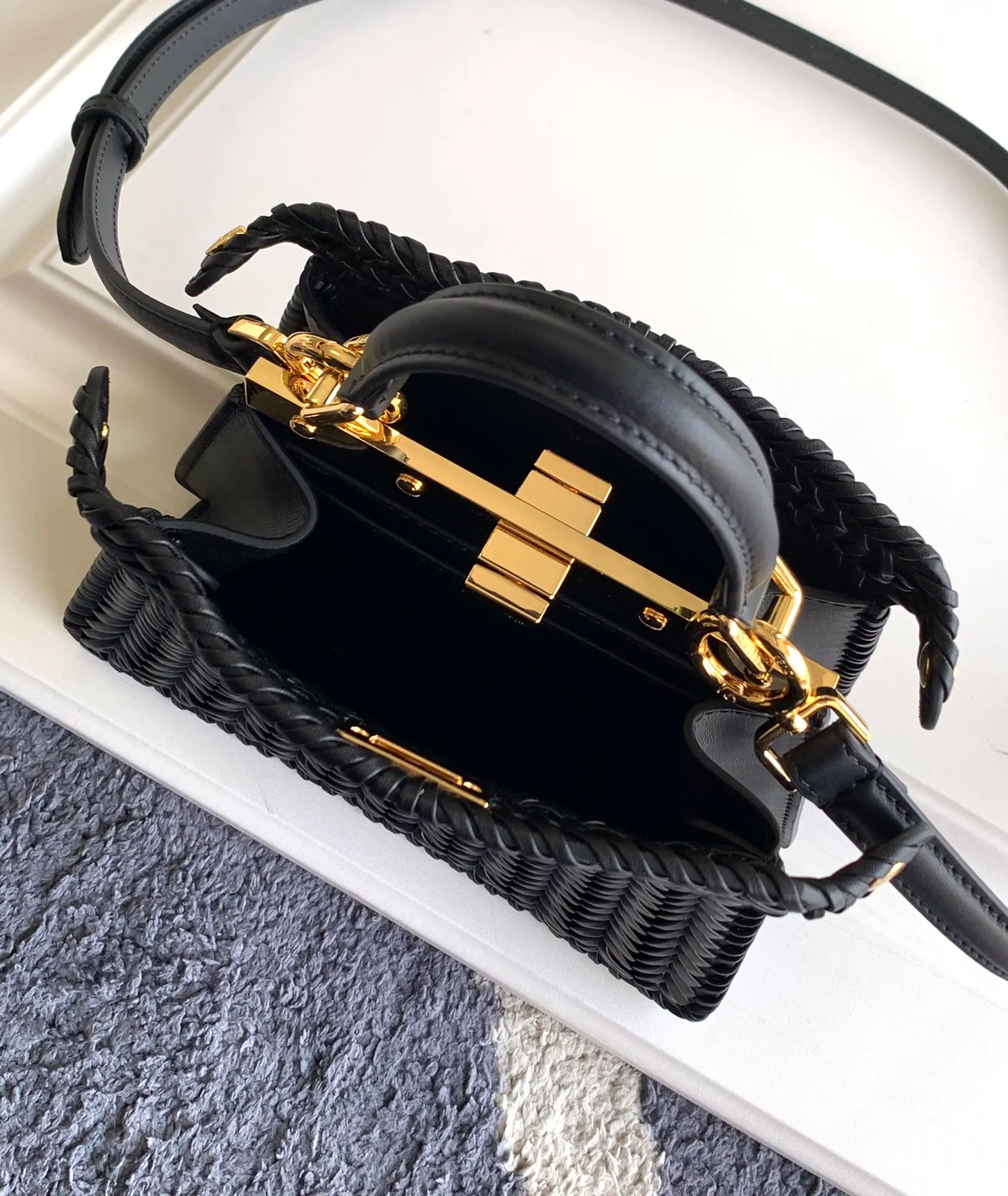 All Categories Fendi Women's Bags (Fendi) Fendi 5502