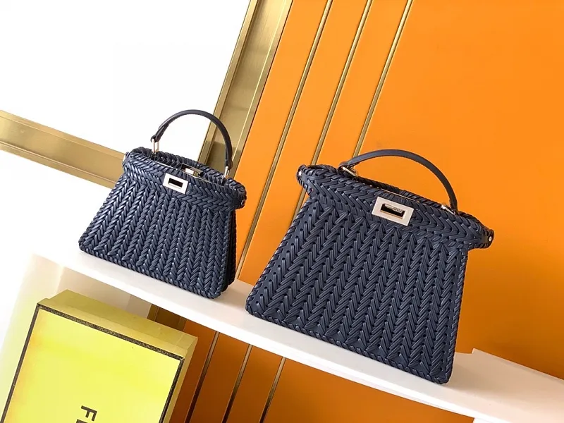 All Categories Fendi Women's Bags (Fendi) Fendi 5502