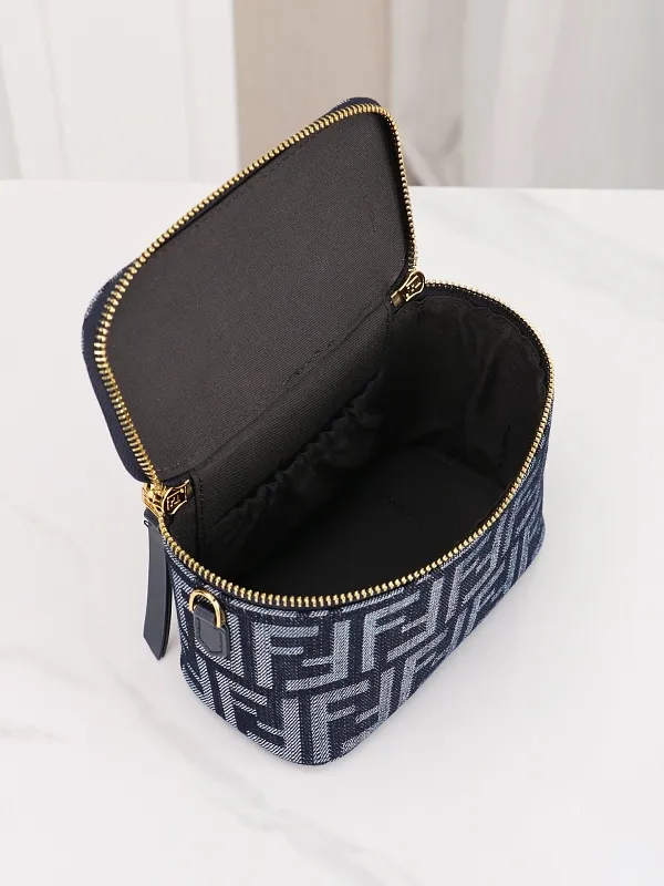 All Categories Fendi Women's Bags (Fendi) Fendi 168