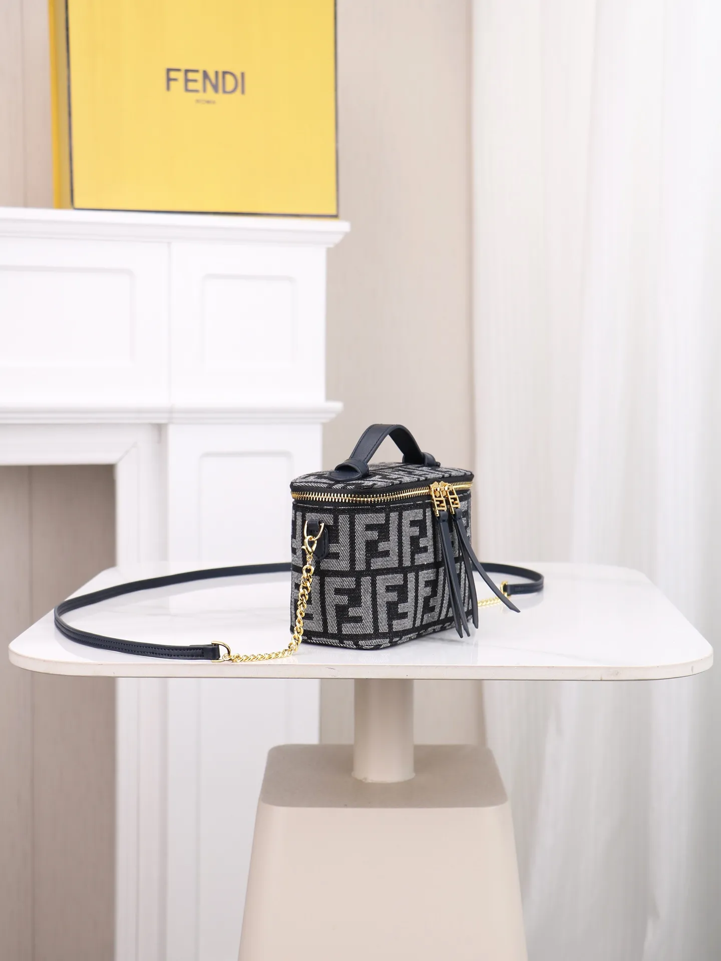 All Categories Fendi Women's Bags (Fendi) Fendi 168