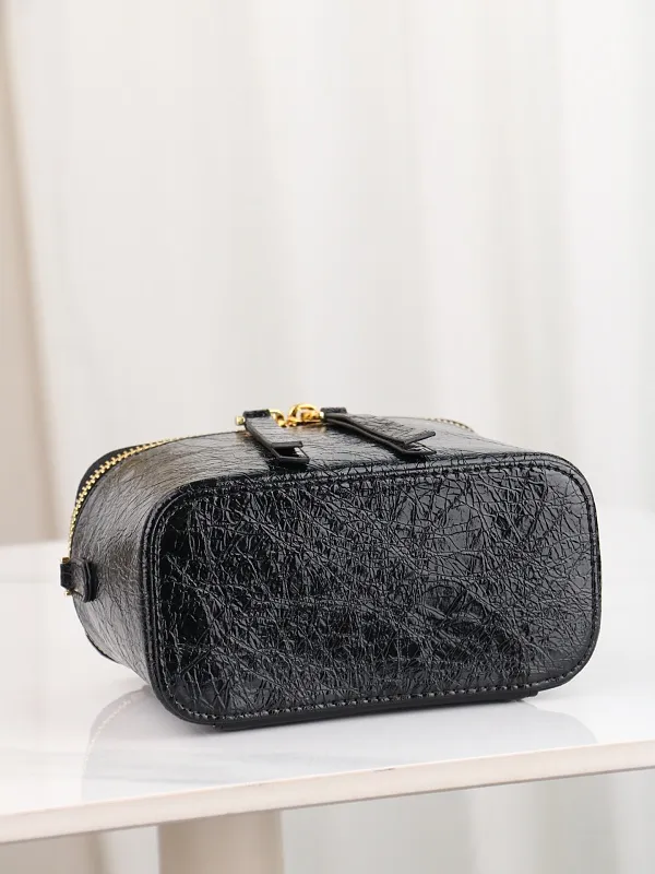 All Categories Fendi Women's Bags (Fendi) Fendi 168