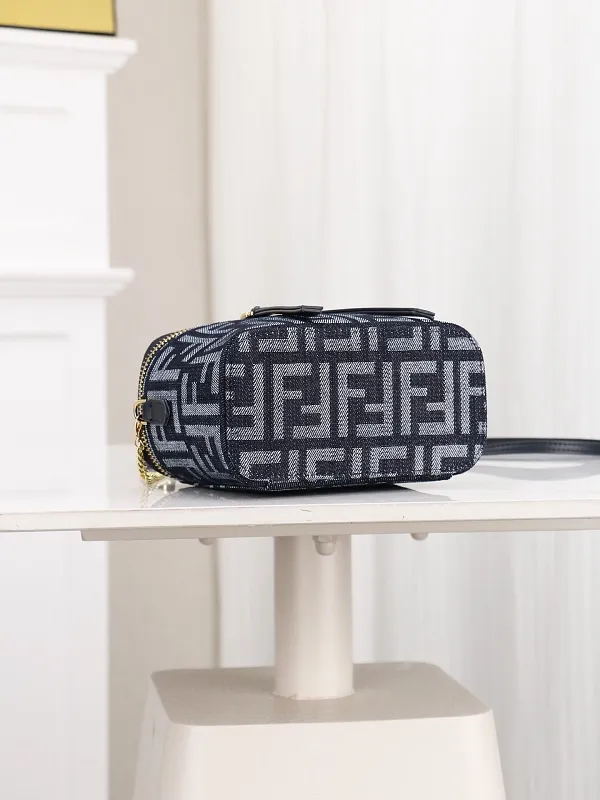 All Categories Fendi Women's Bags (Fendi) Fendi 168