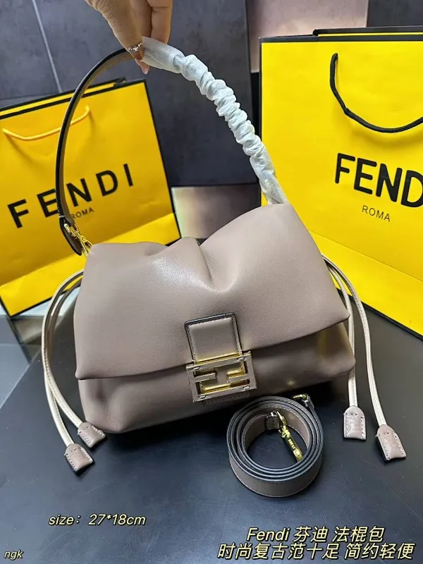 All Categories Official Website "Brand Women's Bags" Women's Bags 💙 FENDI 2025 New Fendi Crossbody Bag