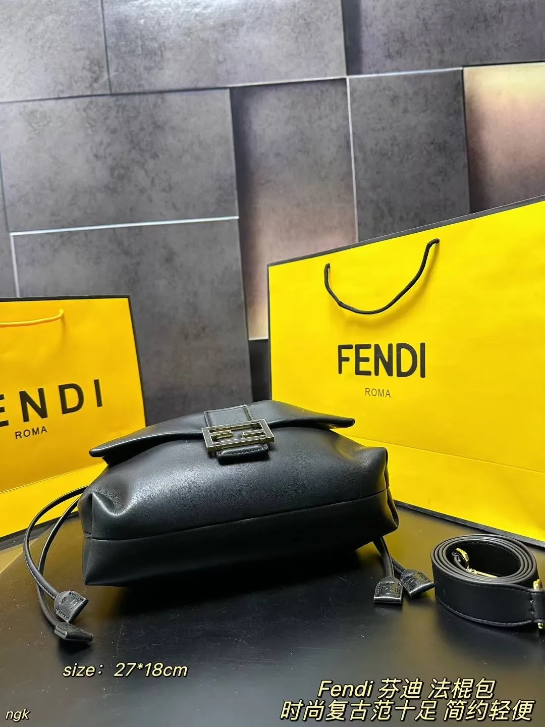 All Categories Official Website "Brand Women's Bags" Women's Bags 💙 FENDI 2025 New Fendi Crossbody Bag