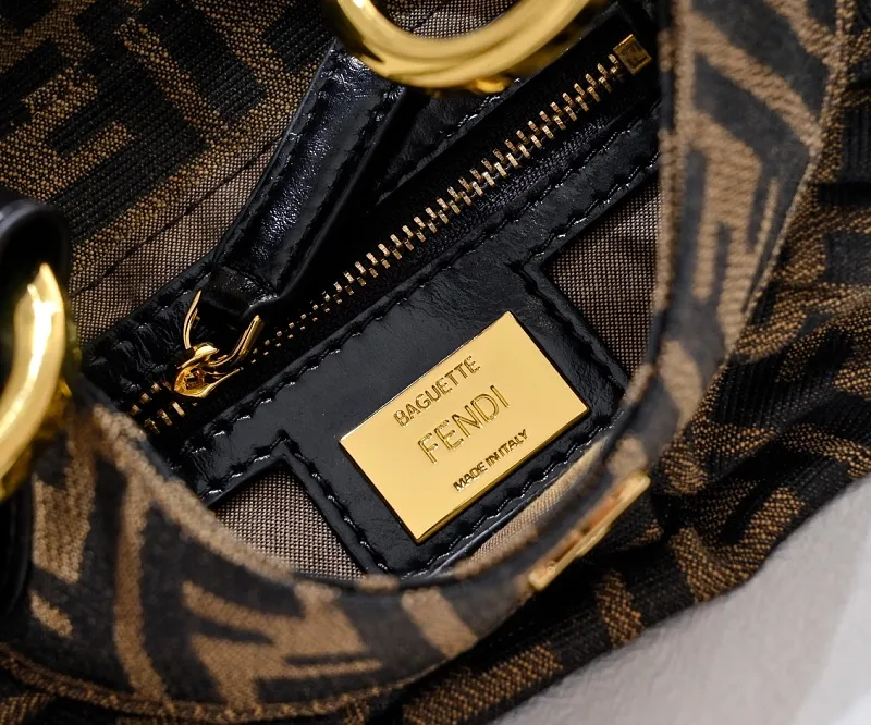 All Categories Fendi Women's Bags (Fendi) Fendi 8958
