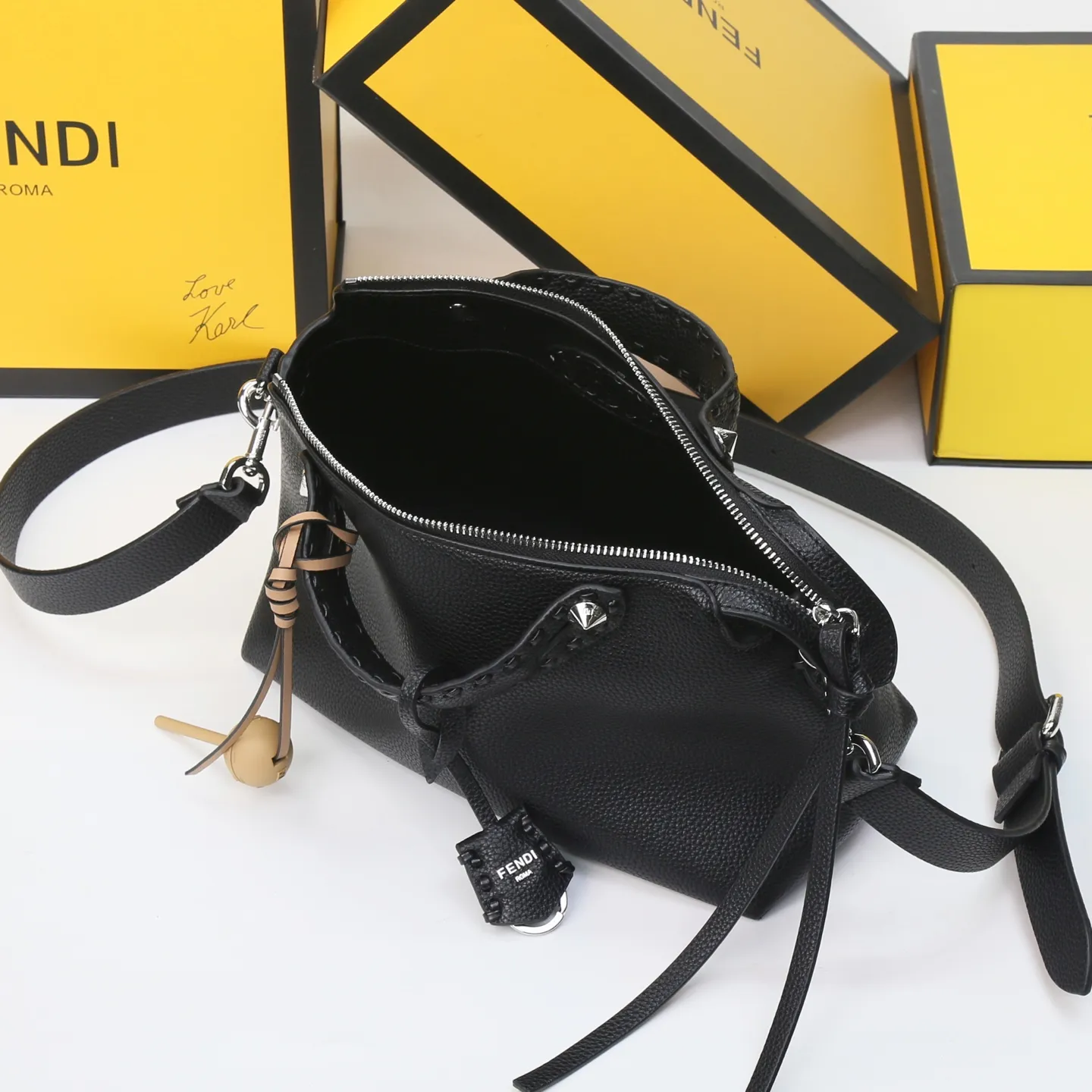All Categories Fendi Women's Bags (Fendi) Fendi 291