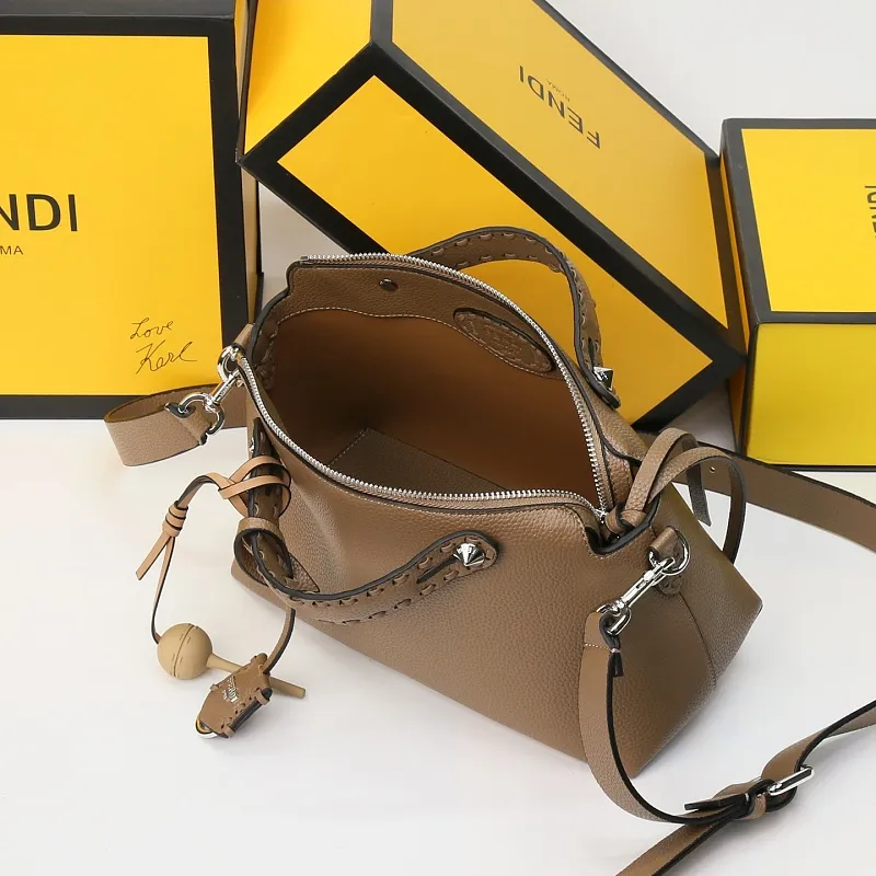 All Categories Fendi Women's Bags (Fendi) Fendi 291