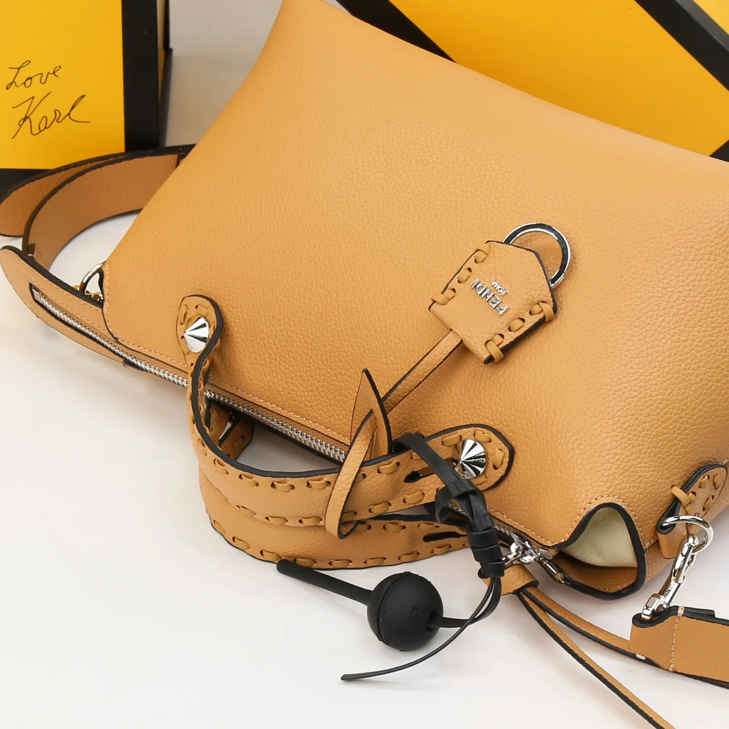 All Categories Fendi Women's Bags (Fendi) Fendi 291