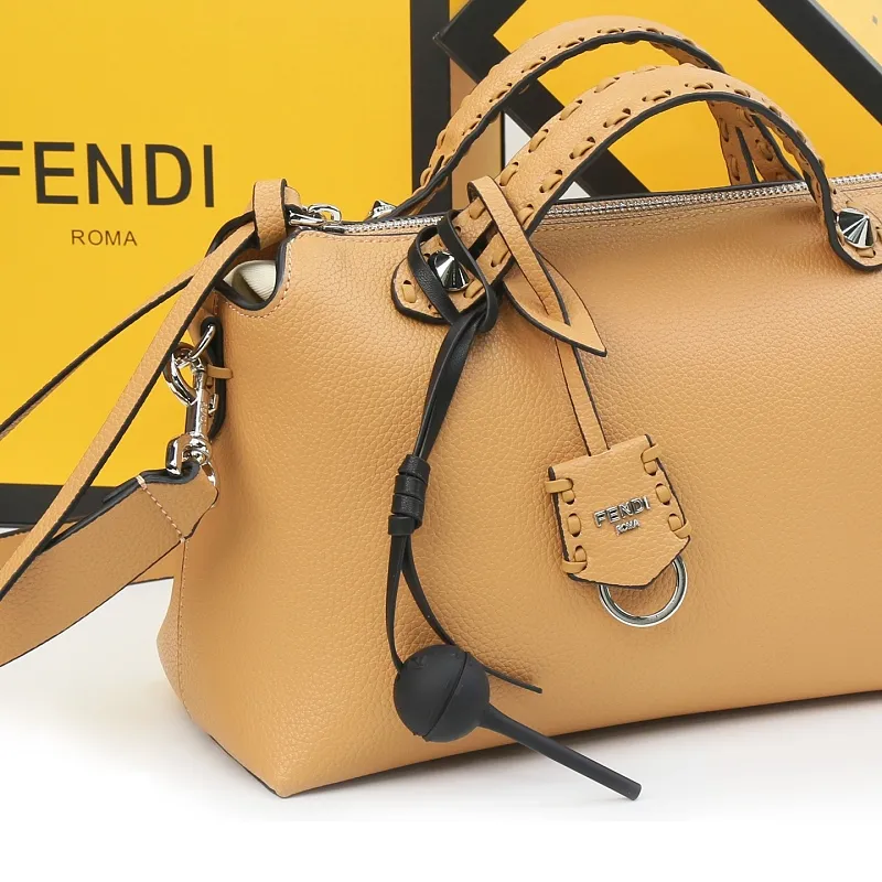 All Categories Fendi Women's Bags (Fendi) Fendi 291