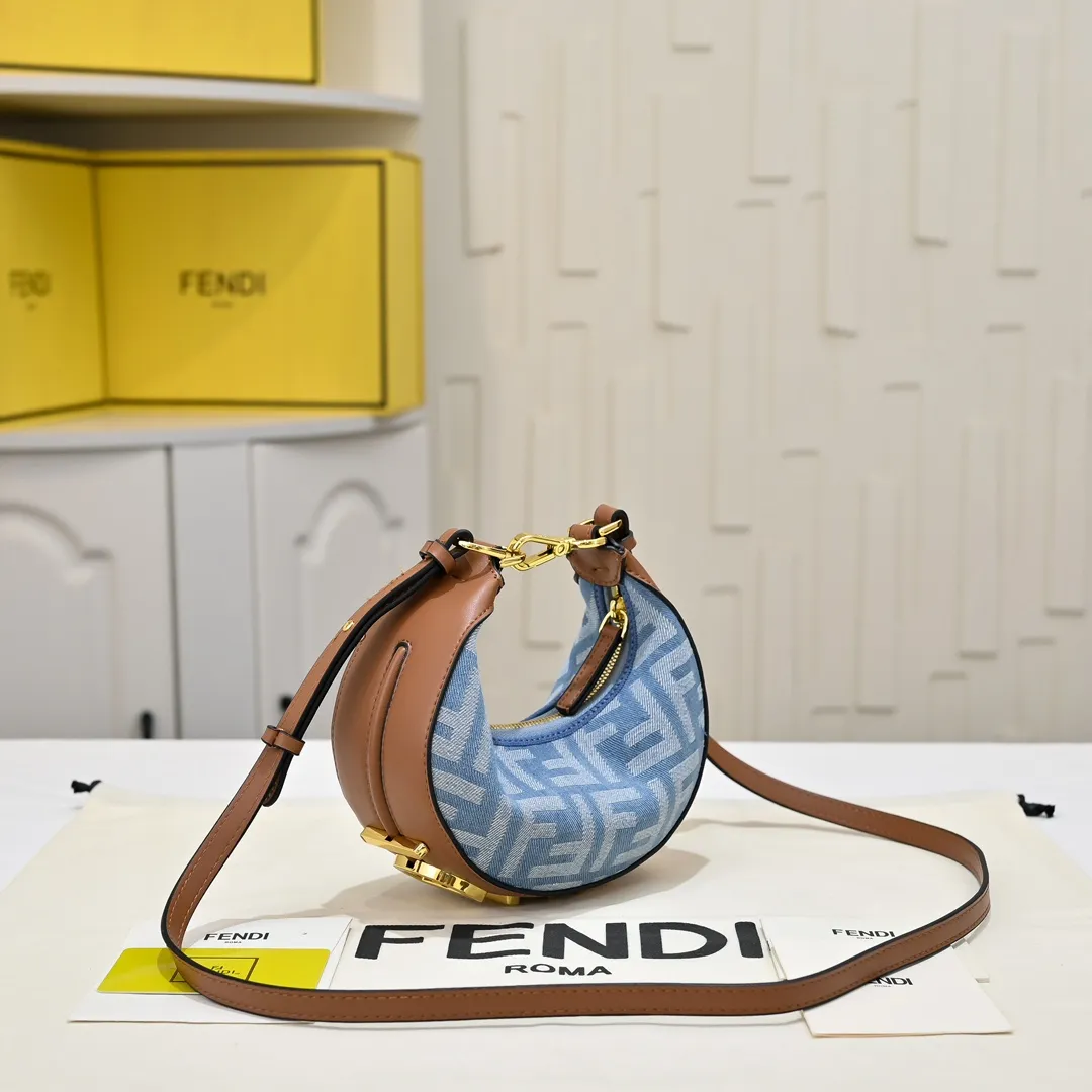 All Categories Fendi Women's Bags (Fendi) Fendi 3387
