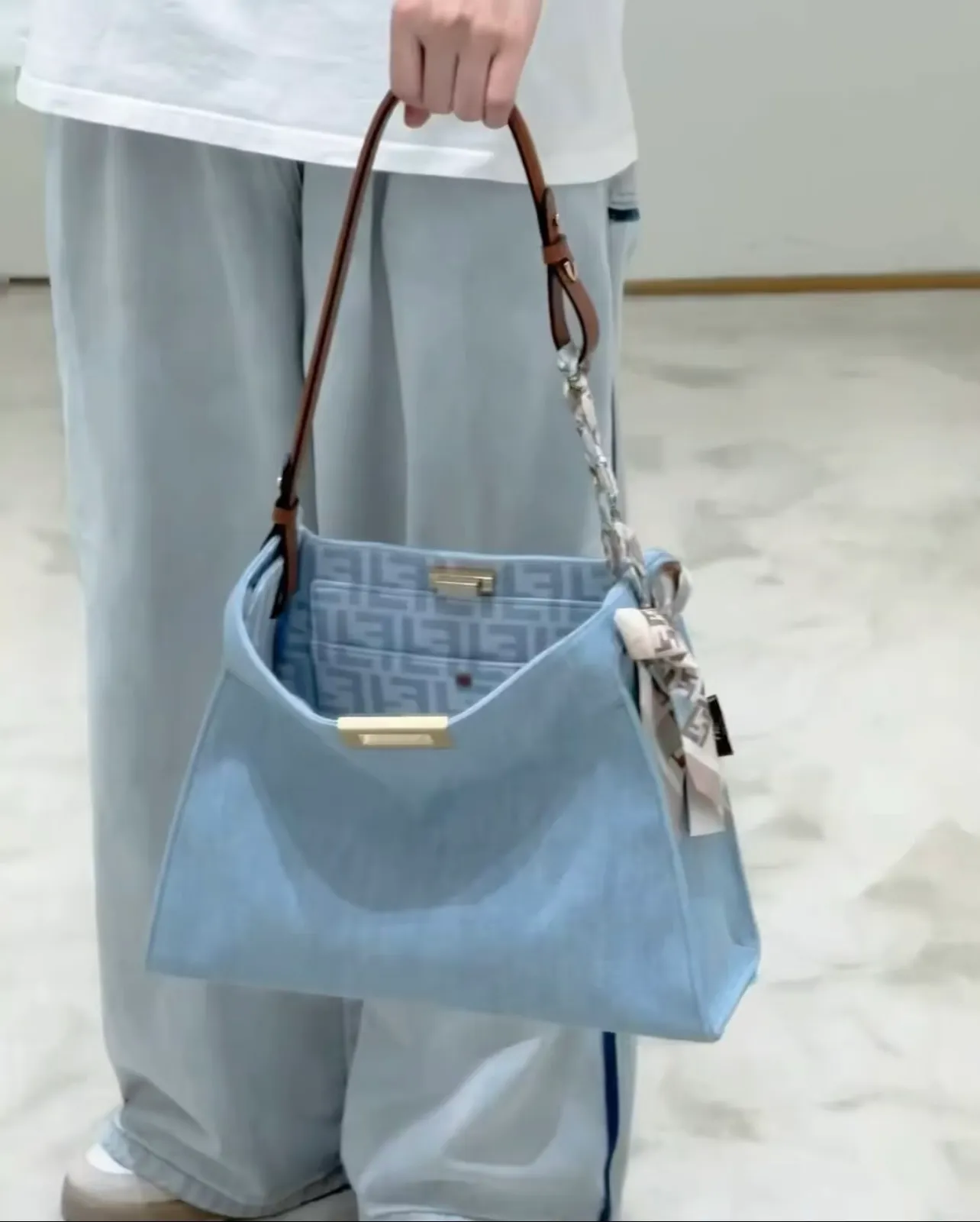 All Categories Fendi Women's Bags (Fendi) Fendi 5542