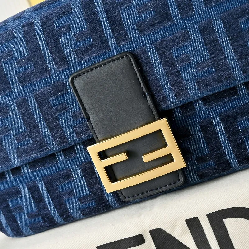 All Categories Fendi Women's Bags (Fendi) Fendi 1106