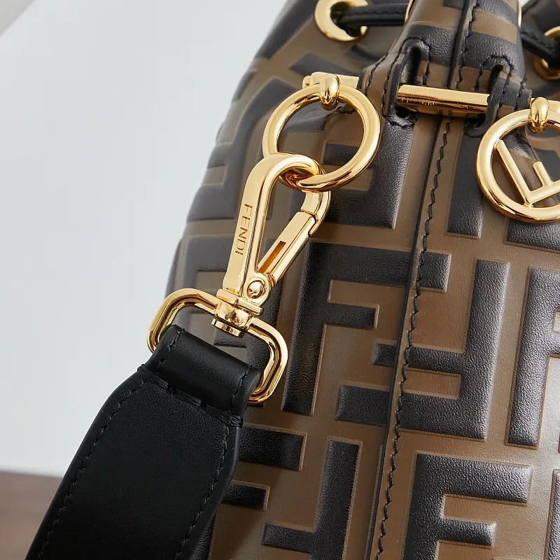 All Categories Fendi Women's Bags (Fendi) Fendi 1218