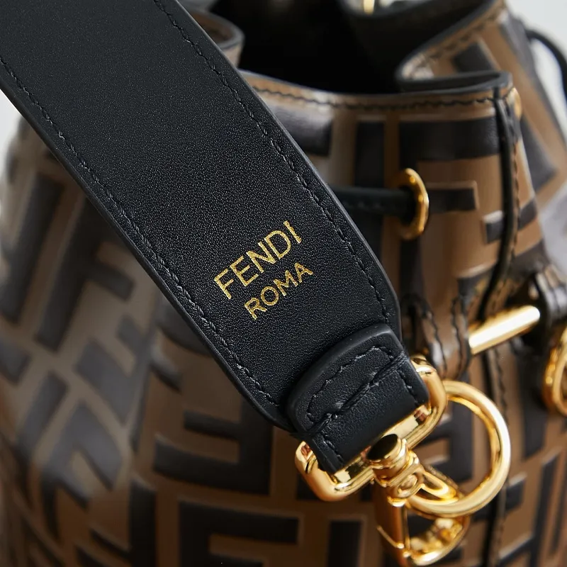 All Categories Fendi Women's Bags (Fendi) Fendi 1218