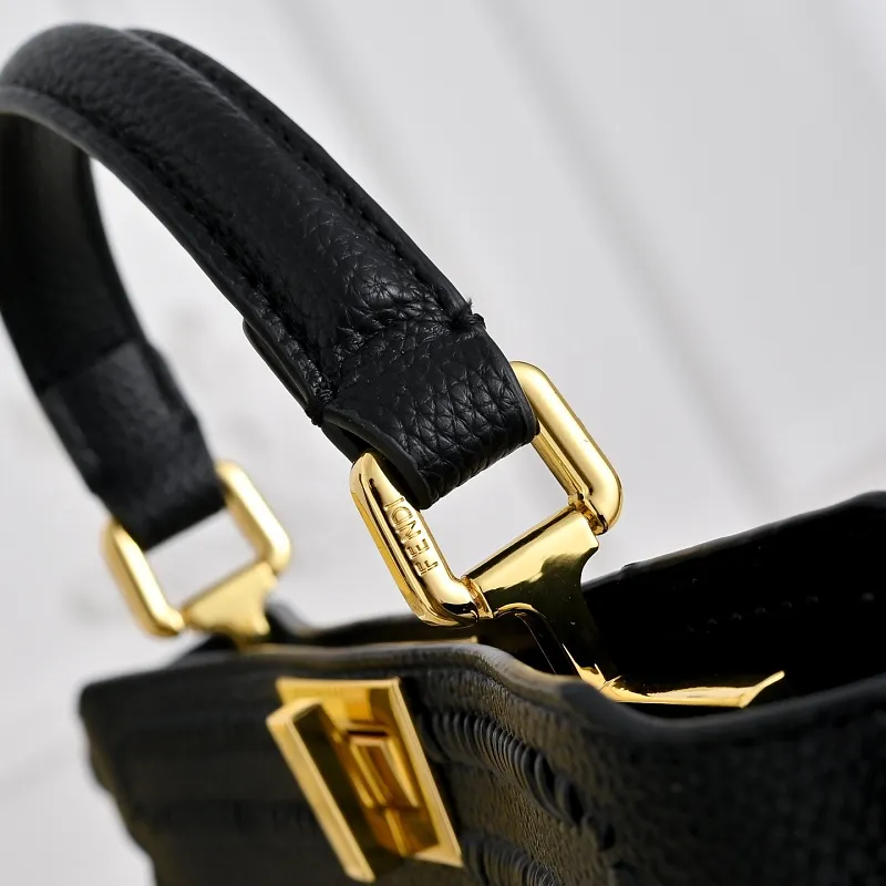 All Categories Fendi Women's Bags (Fendi) Fendi 3338