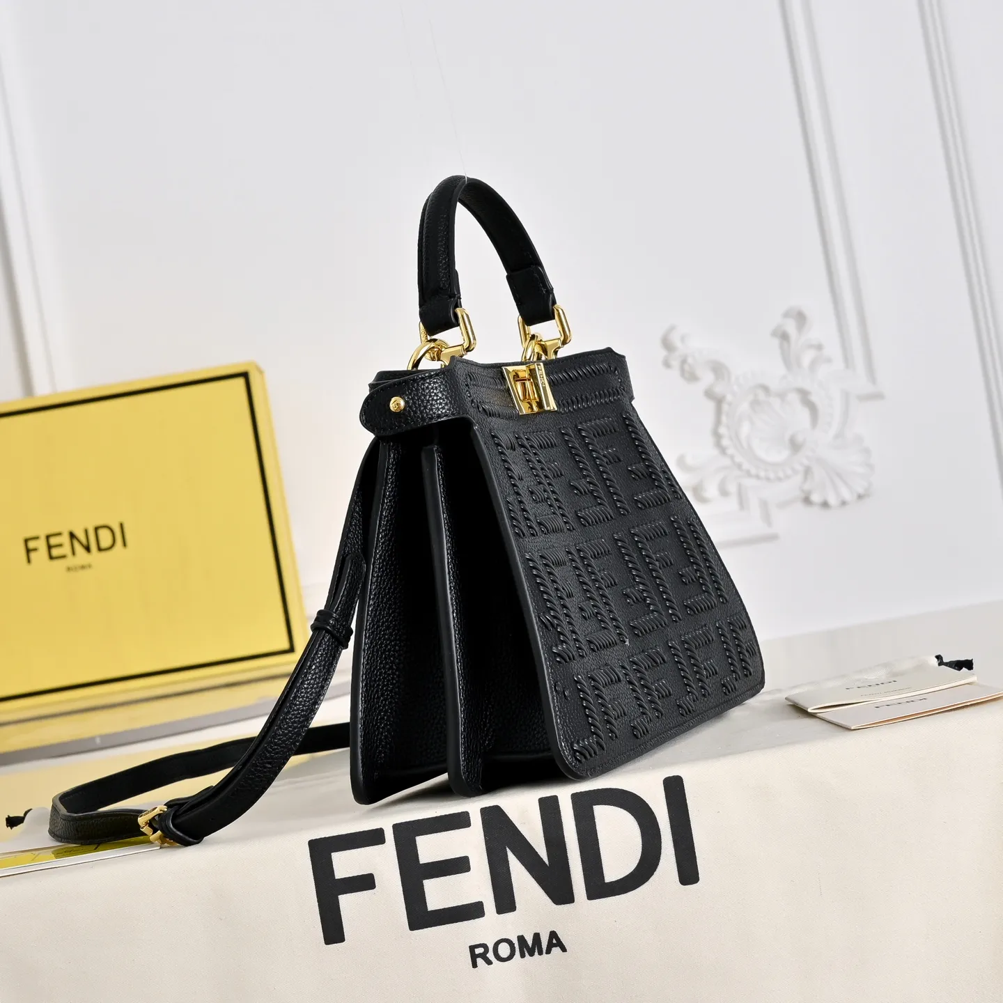 All Categories Fendi Women's Bags (Fendi) Fendi 3338