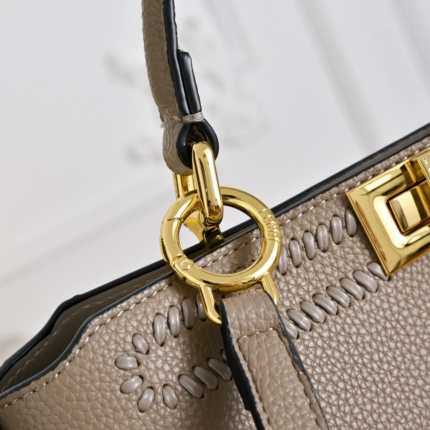 All Categories Fendi Women's Bags (Fendi) Fendi 3338