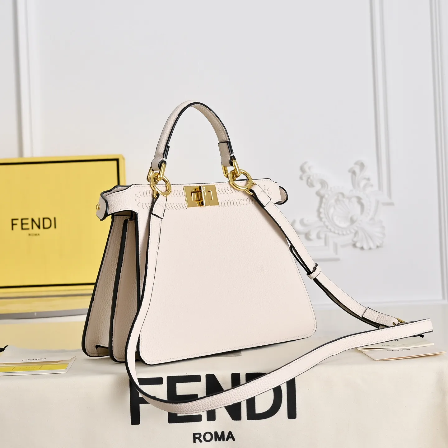 All Categories Fendi Women's Bags (Fendi) Fendi 3338