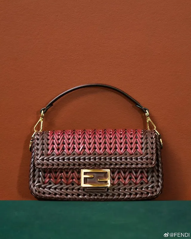 All Categories Fendi Women's Bags (Fendi) Fendi 5501