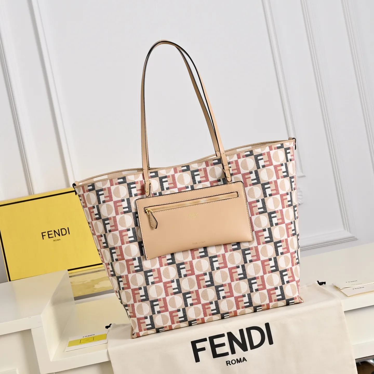 All Categories Fendi Women's Bags (Fendi) Fendi 1112