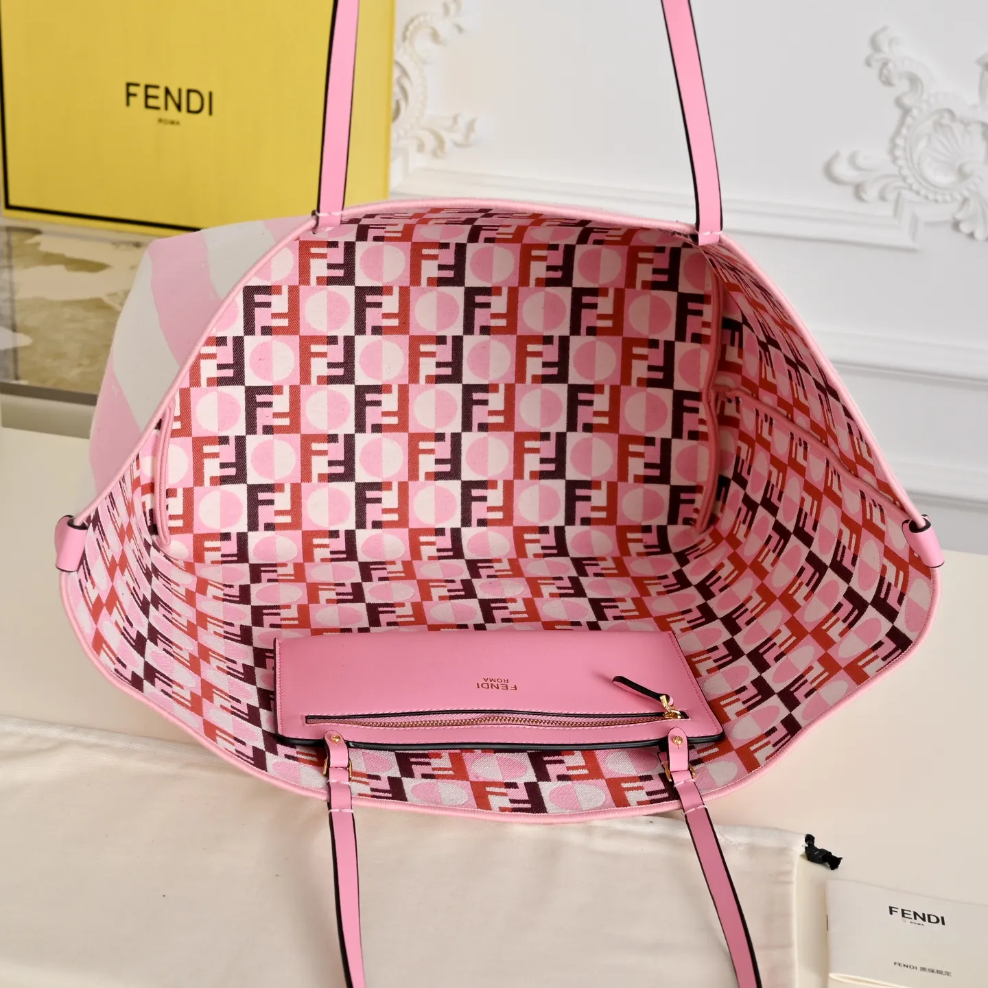All Categories Fendi Women's Bags (Fendi) Fendi 1112