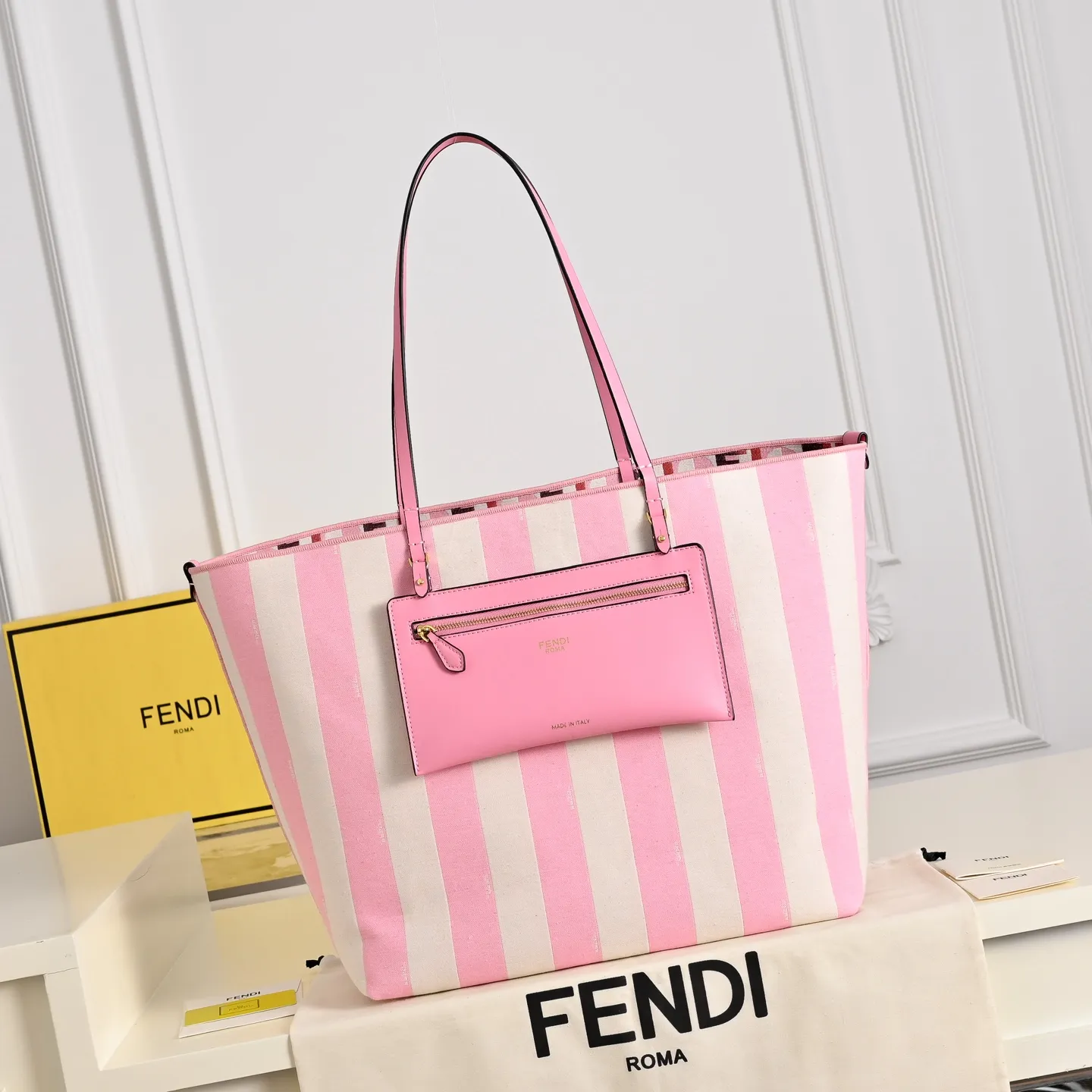 All Categories Fendi Women's Bags (Fendi) Fendi 1112
