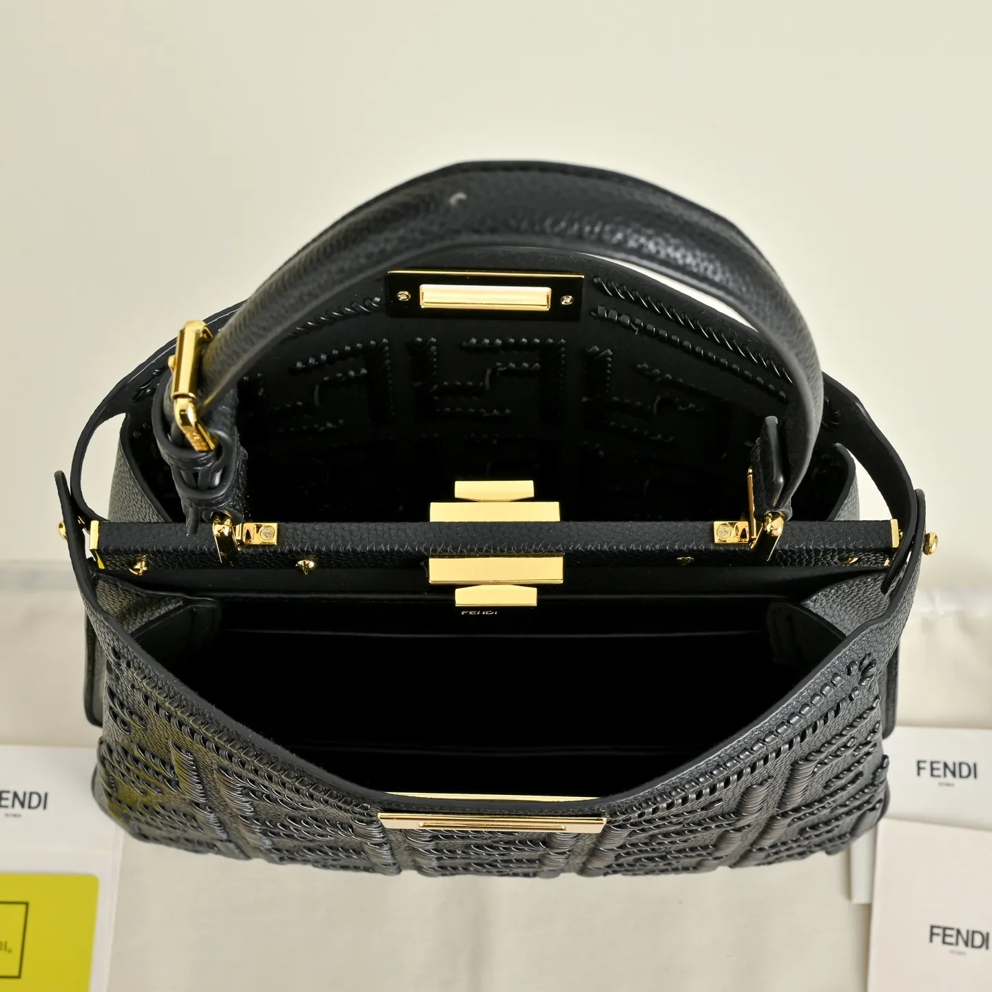 All Categories Fendi Women's Bags (Fendi) Fendi 3322