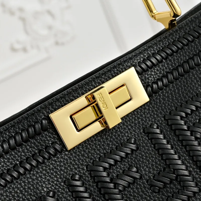 All Categories Fendi Women's Bags (Fendi) Fendi 3322