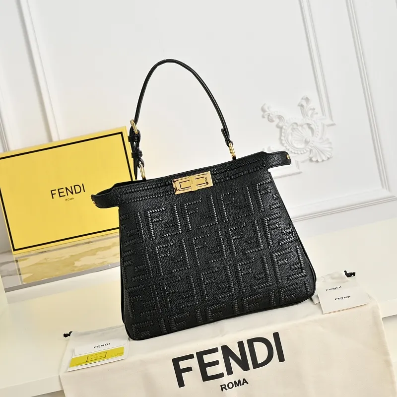 All Categories Fendi Women's Bags (Fendi) Fendi 3322
