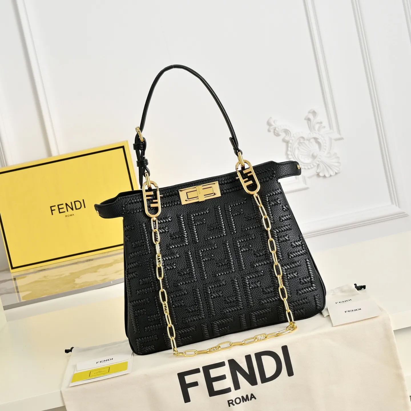All Categories Fendi Women's Bags (Fendi) Fendi 3322