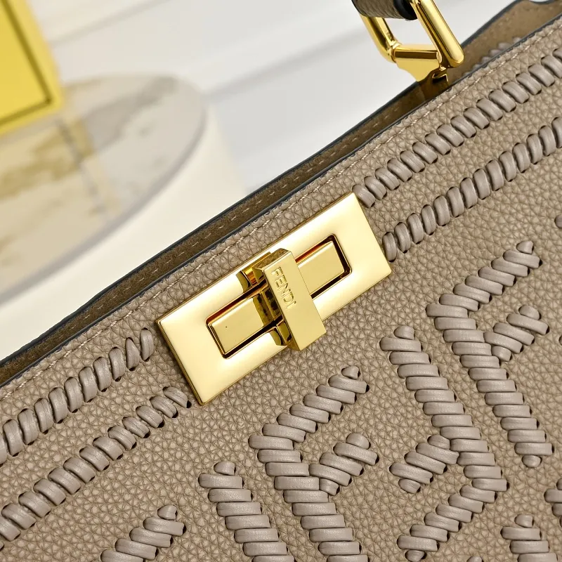 All Categories Fendi Women's Bags (Fendi) Fendi 3322