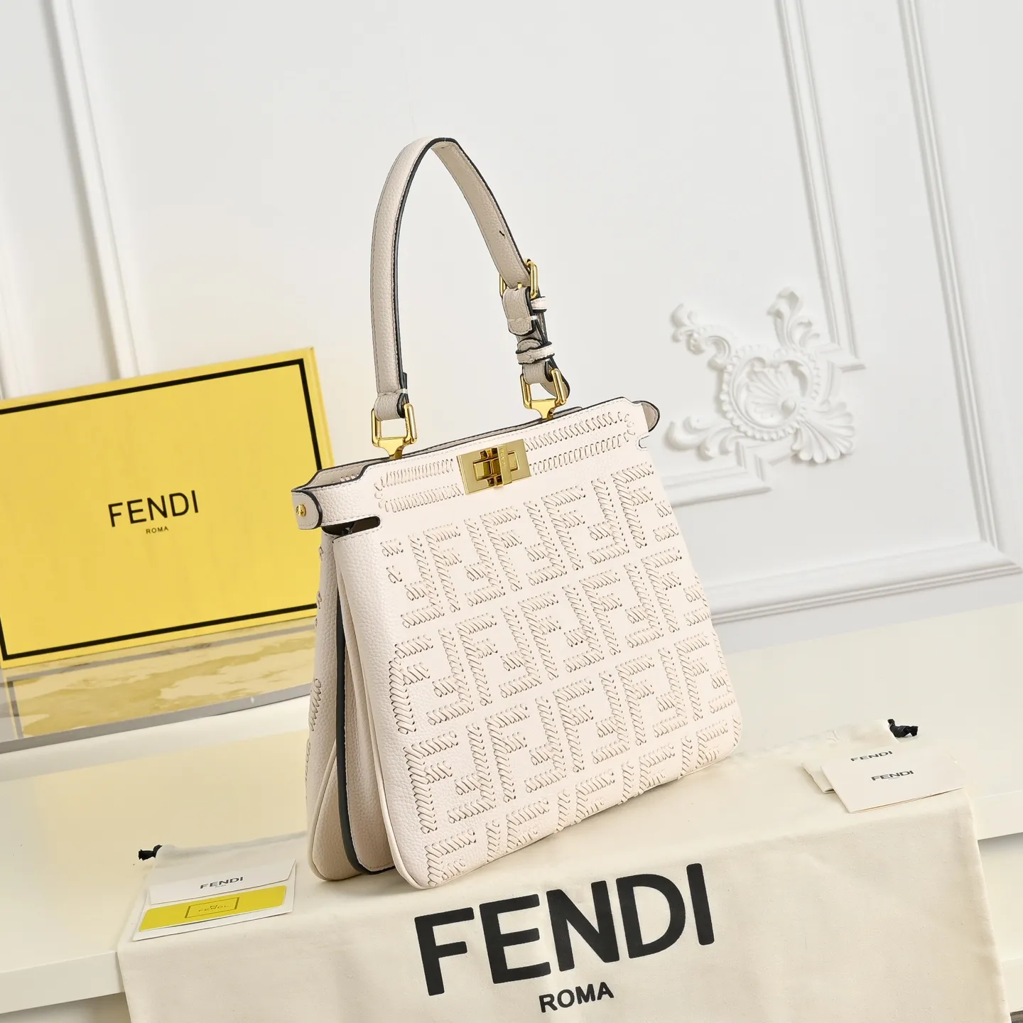 All Categories Fendi Women's Bags (Fendi) Fendi 3322