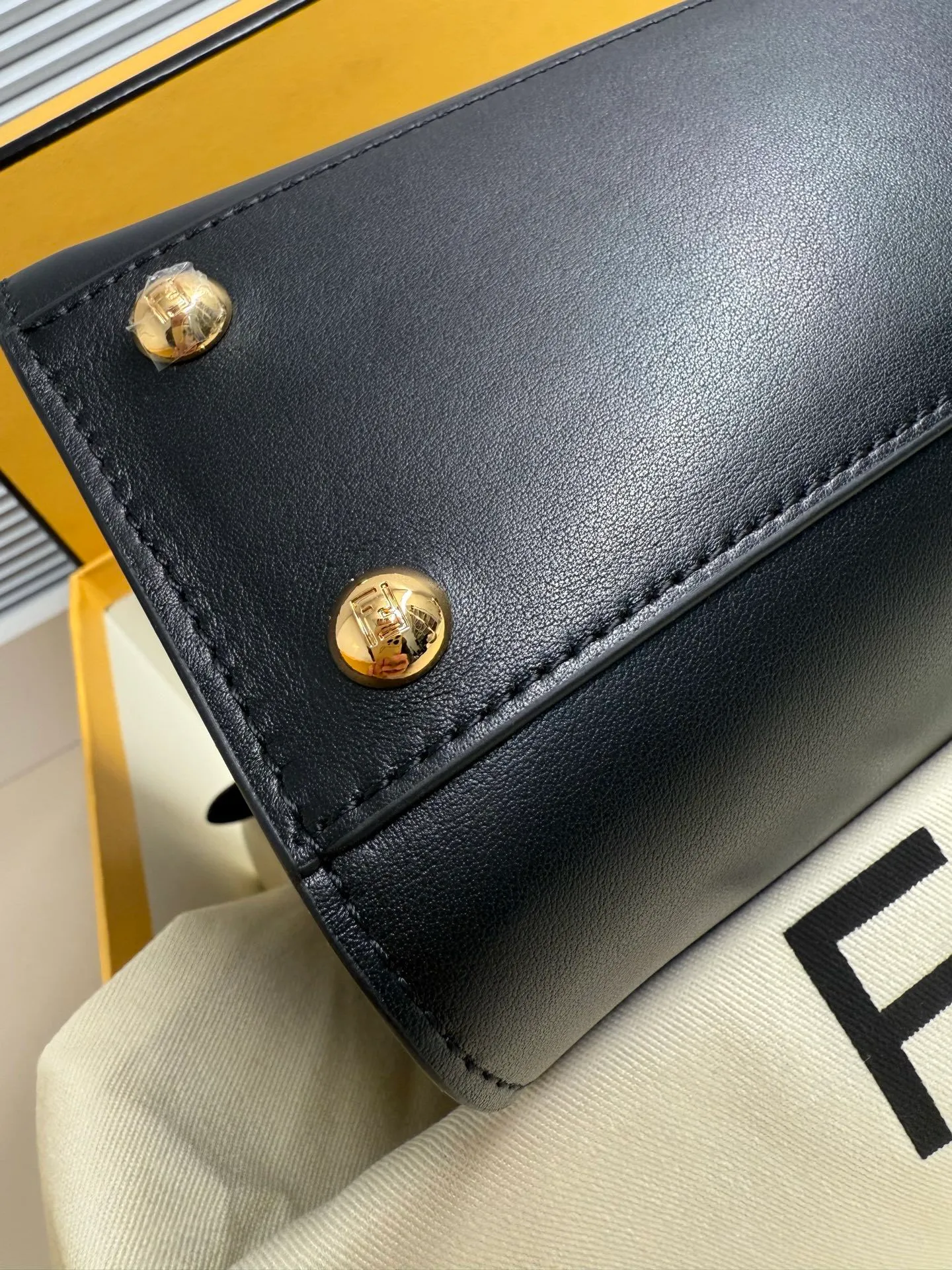 All Categories Official Website "Brand Women's Bags" Women's Bags 💙 FENDI 2026 Official Website FENDI Crossbody Bag