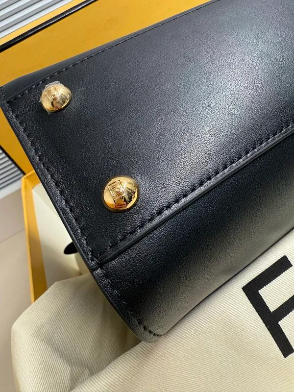All Categories Official Website "Brand Women's Bags" Women's Bags 💙 FENDI 2026 Official Website FENDI Crossbody Bag