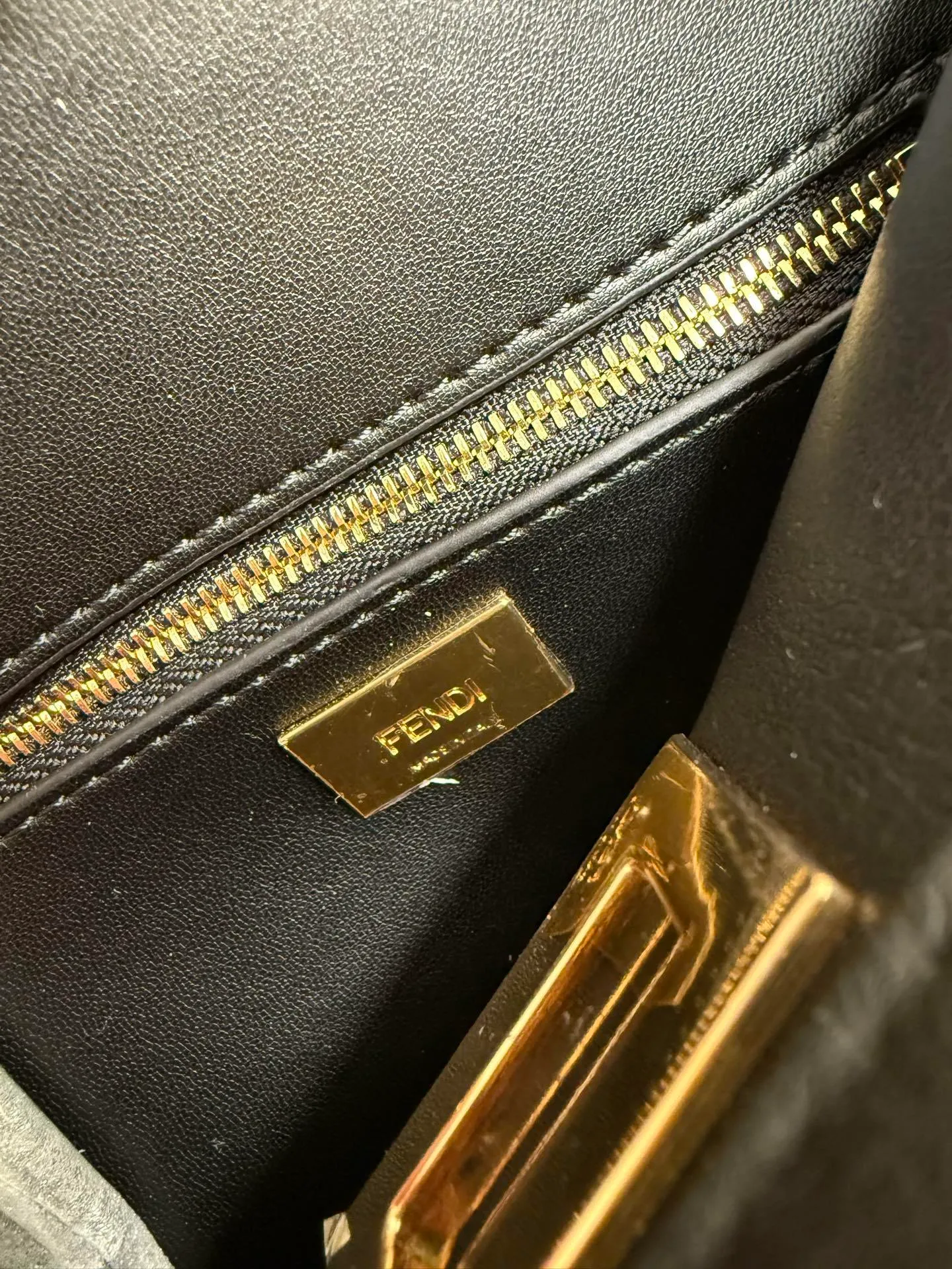 All Categories Official Website "Brand Women's Bags" Women's Bags 💙 FENDI 2026 Official Website FENDI Crossbody Bag