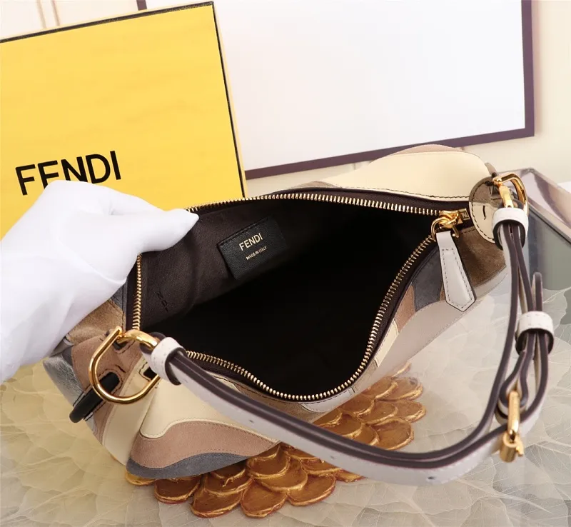 All categories Fendi women's bags (Fendi) Fendi original single 831 color