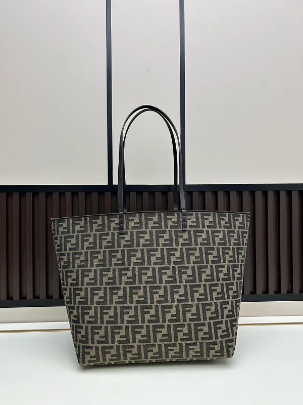 All Categories Fendi Women's Bags (Fendi) Fendi F08037