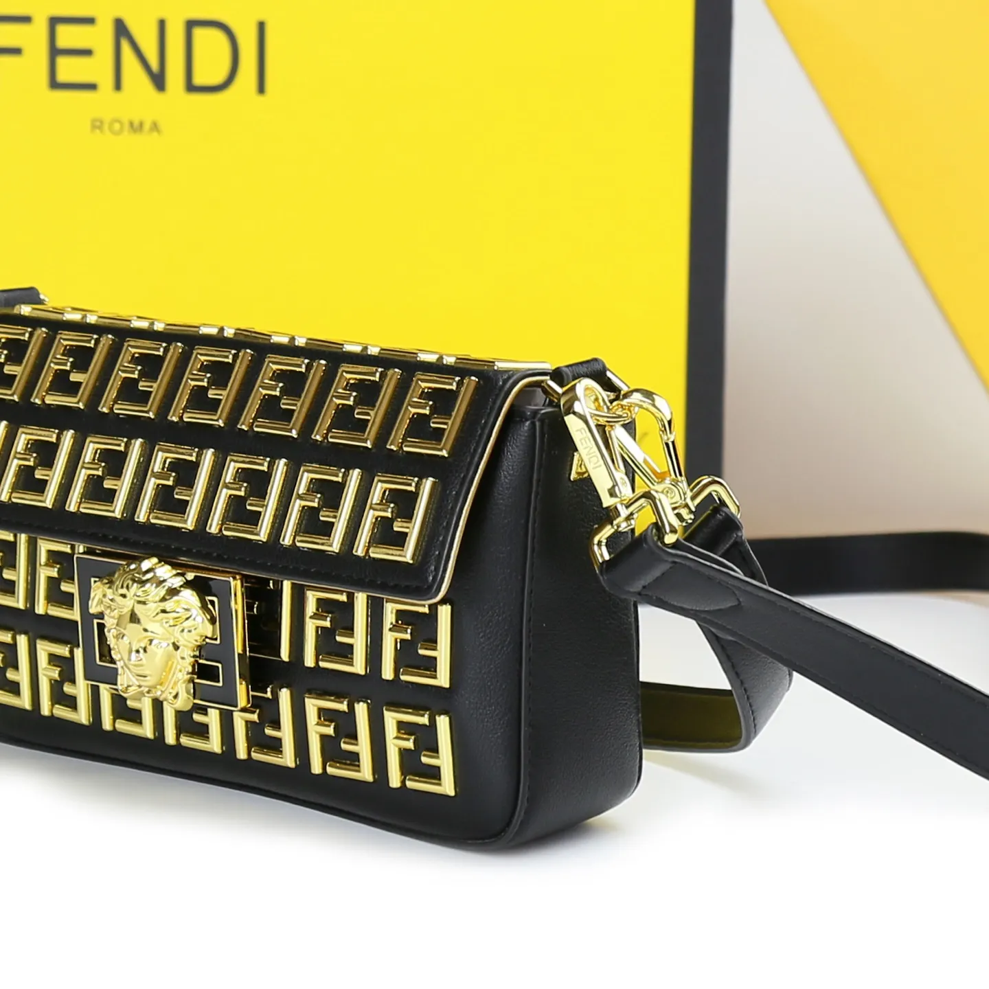 All Categories Fendi Women's Bags (Fendi) Fendi 2155