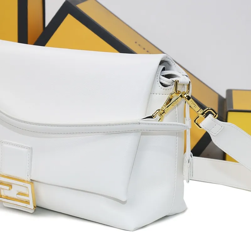 All Categories Fendi Women's Bags (Fendi) Fendi 1222