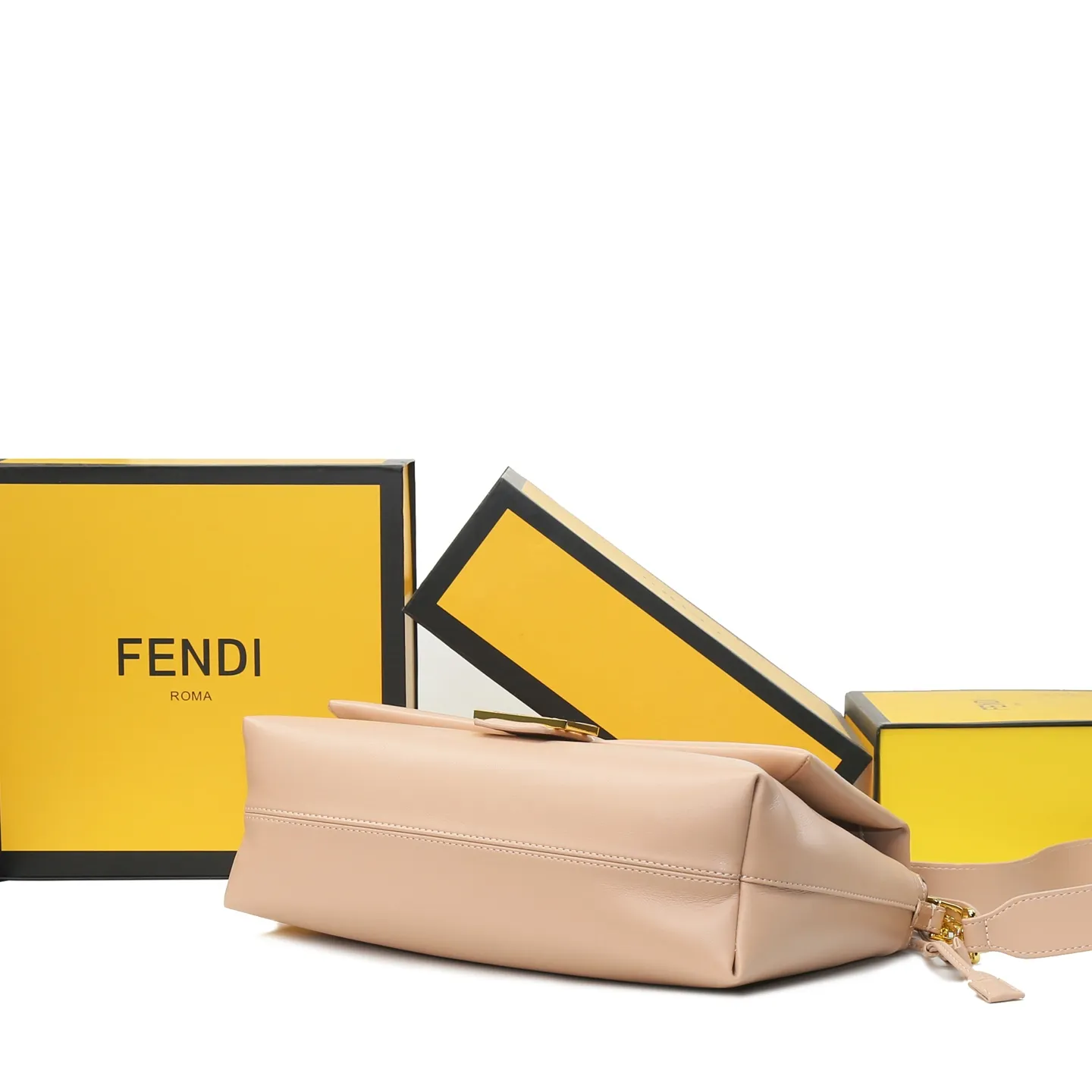 All Categories Fendi Women's Bags (Fendi) Fendi 1222
